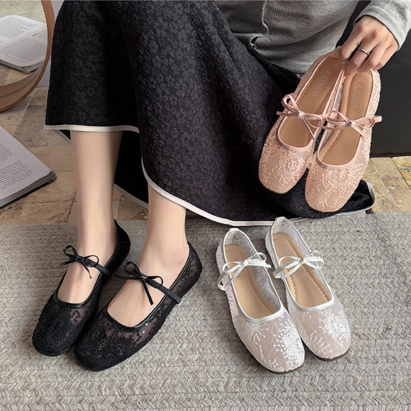 Women's Gentle Ballet Flat Sho - Embroidery Lace ulasan dan harga
