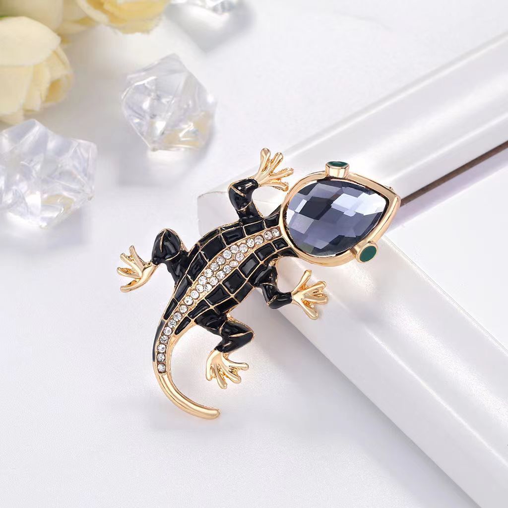 Diamond studded glass gecko br - Embroidery Fish ulasan dan harga