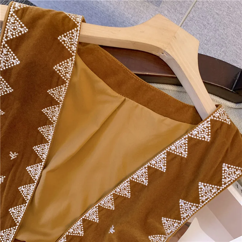 Vintage Fashion Cardigan for W - Embroidery Zig Zag Stitch ulasan dan harga