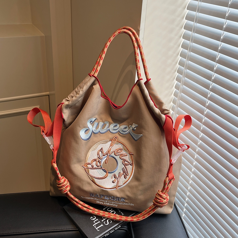 2025 Spring Hot Sale Exquisite - Embroidery Fish ulasan dan harga