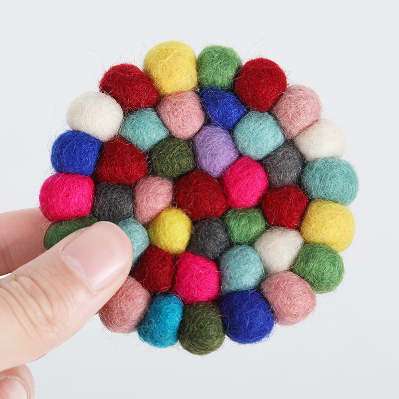 Colored Balls Woven Cup Mats W - Felt Sheet Wool ulasan dan harga