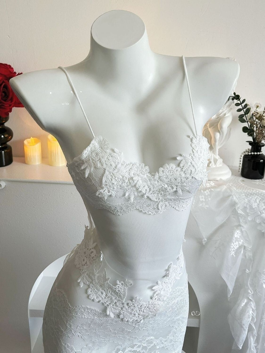Sexy Lace Embroidery Strapless - Embroidery Lace ulasan dan harga