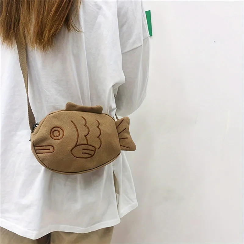 Fish Shape Canvas Messenger Ba - Embroidery Fish ulasan dan harga