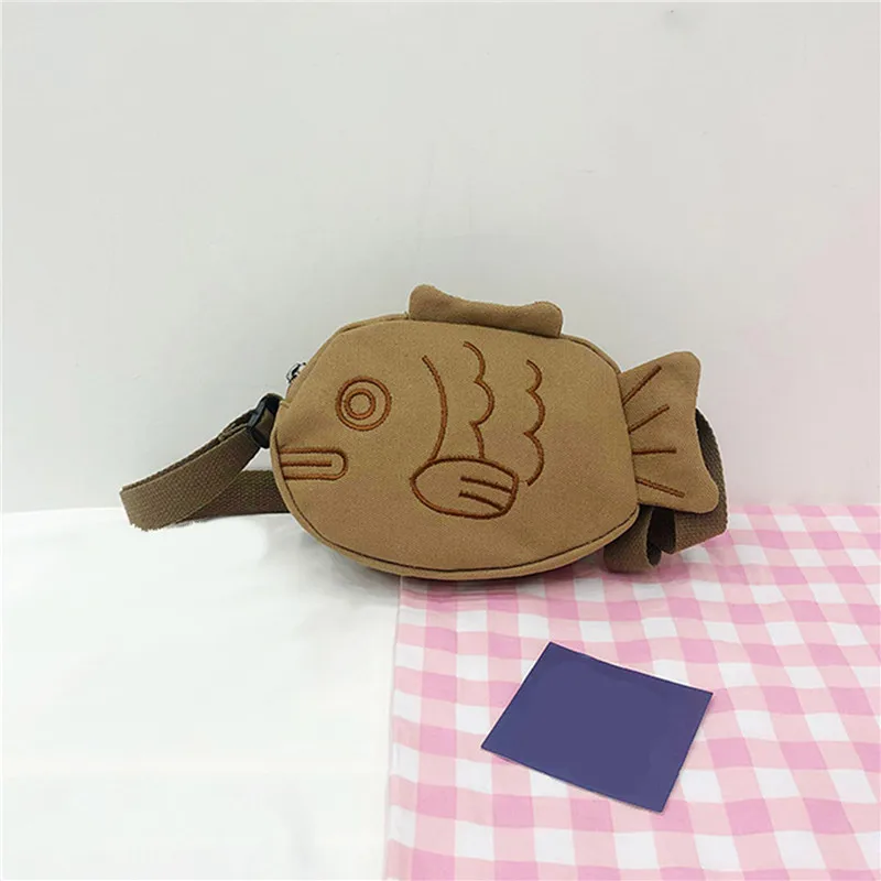 Fish Shape Canvas Messenger Ba - Embroidery Fish ulasan dan harga